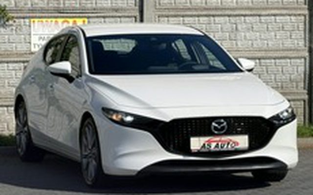 Mazda 3 IV 2.0dm³ 122KM