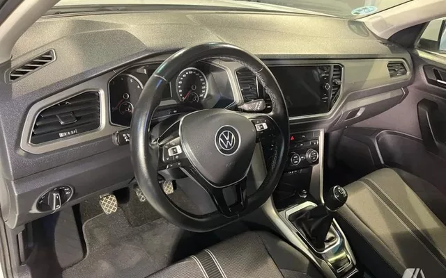 VOLKSWAGEN T-Roc T-Roc 1.0 TSI Advance R-line 81kW