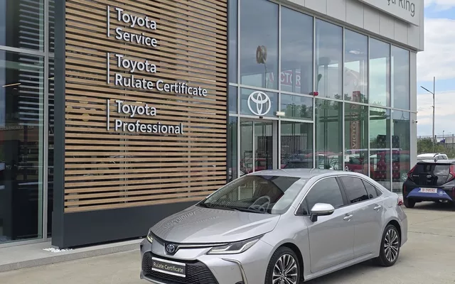 TOYOTA COROLLA HYBRID 1.8 – DYNAMIC