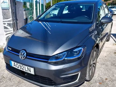 VW Golf