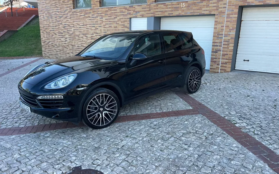 Porsche Cayenne 3.0 V6