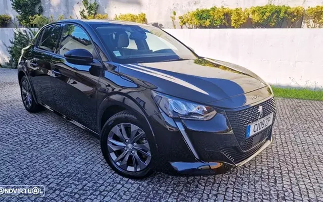 Peugeot e-208 Allure Pack