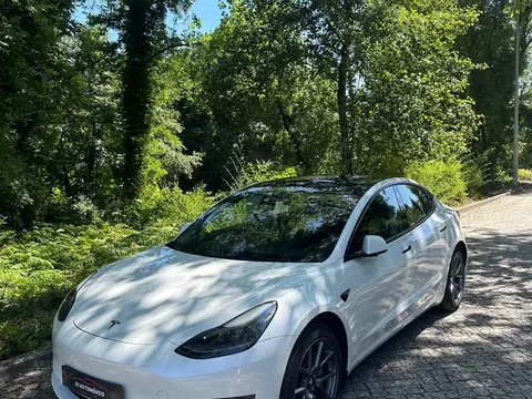 Tesla Model 3 Long Range Tração Integral