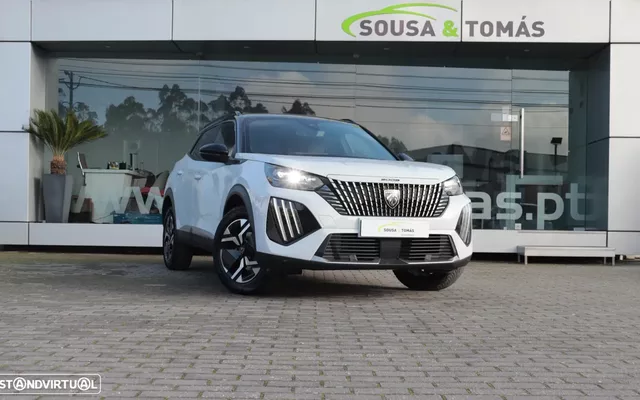 Peugeot 2008 PureTech 130 EAT8 GT