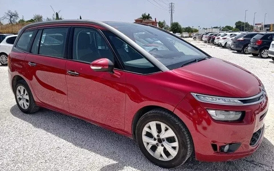 CITROEN C4 1.6 HDi 110cv Tonic 7p.