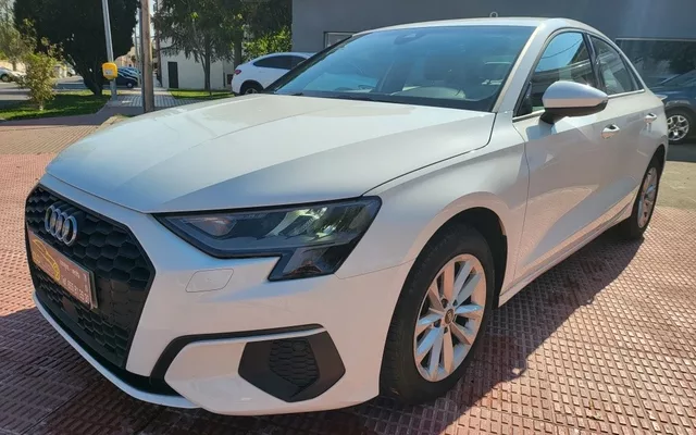 AUDI A3 A3 Sedán 30 TFSI Advanced S tronic