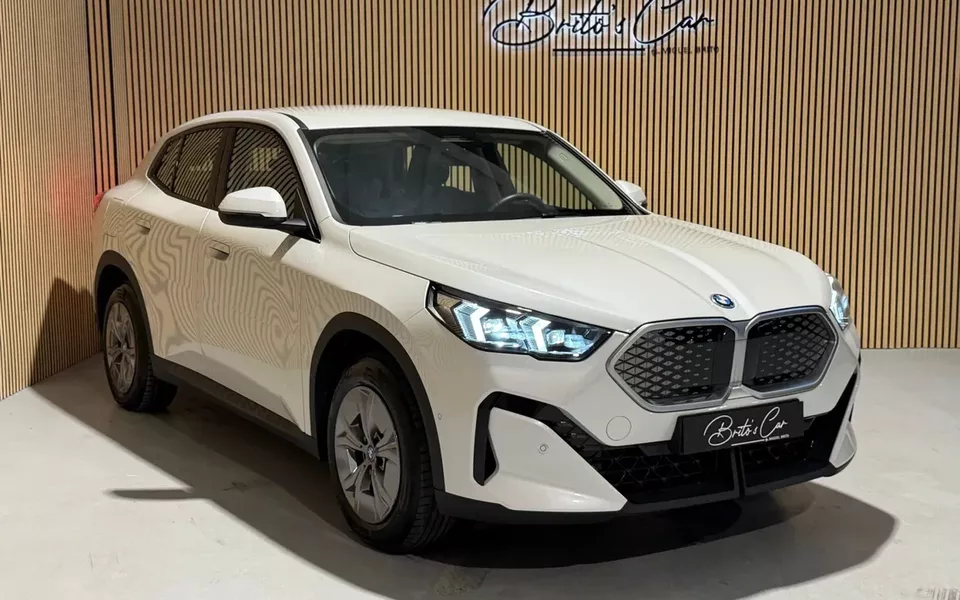 BMW iX2 eDrive20