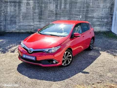 Toyota Auris 1.2T Exclusive