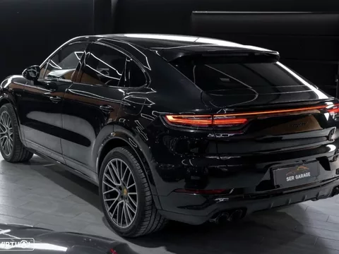 Porsche Cayenne Coupé E-Hybrid