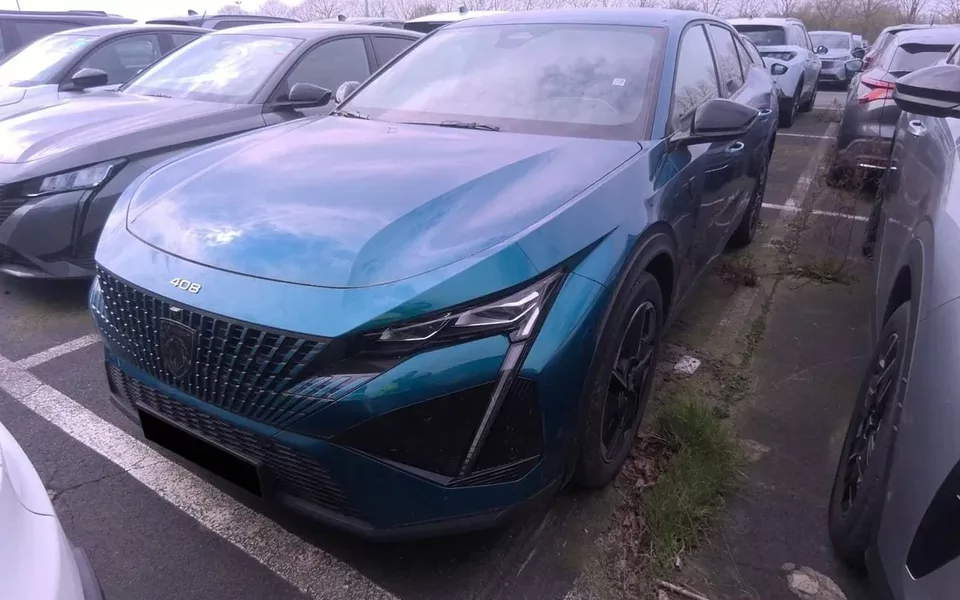Peugeot E-408 58 kWh GT