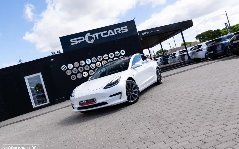 Tesla Model 3 Standard RWD