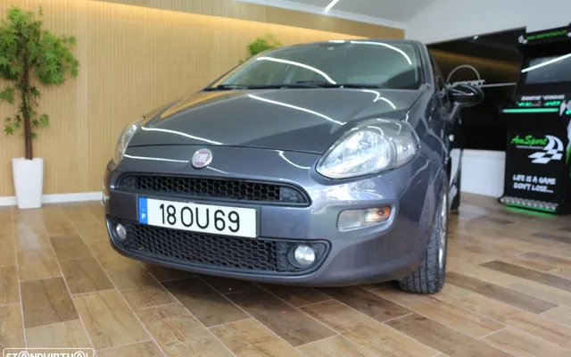 Fiat Punto Evo ver-1-3-m--jet-lounge-s-s