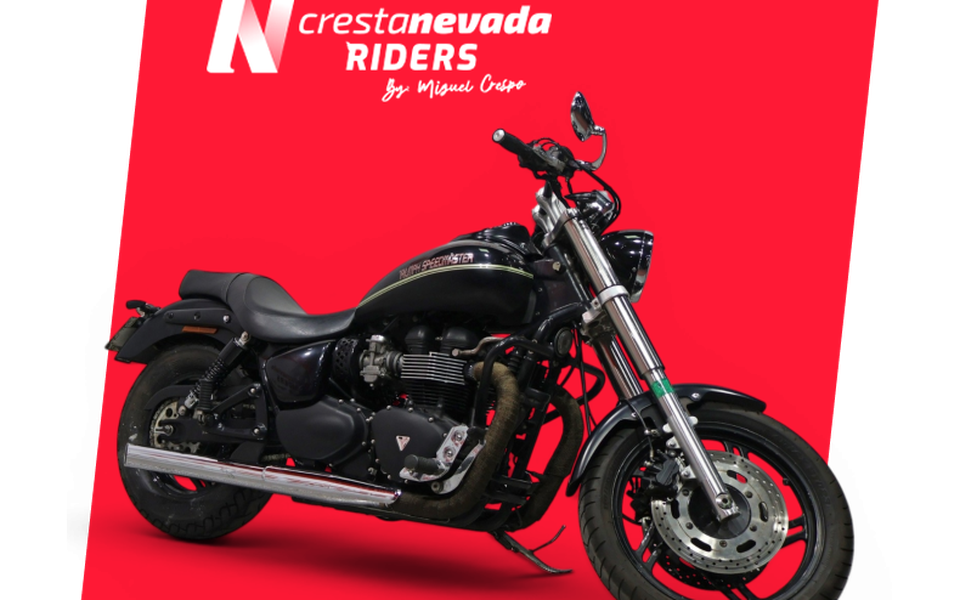 Triumph SPEEDMASTER 900