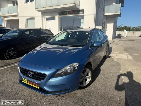 Volvo V40 1.6 D2 Momentum Eco