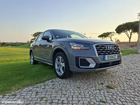 Audi Q2 30 TFSI S-line S tronic