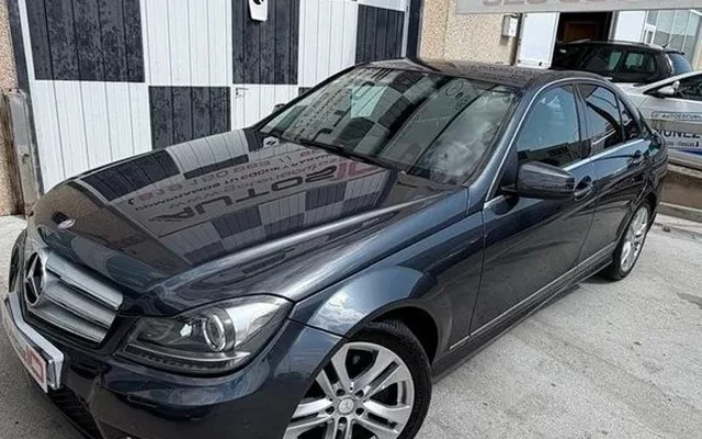 MERCEDES-BENZ Clase C C 200 CDI BlueEFFICIENCY Berlina