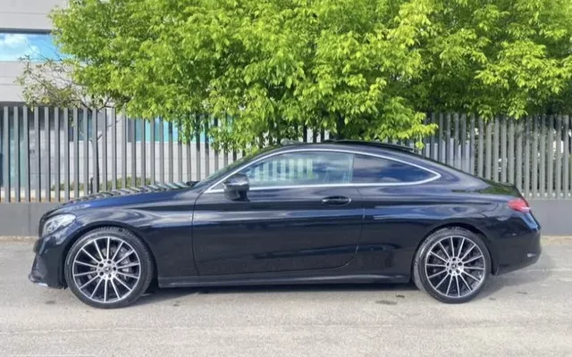 Mercedes-Benz C 220