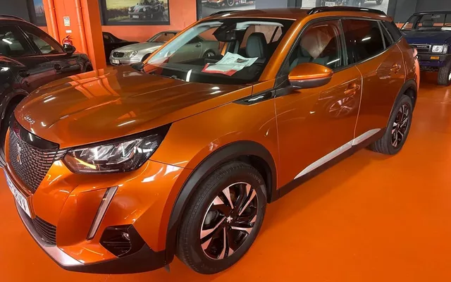 Peugeot 2008 1.2 PureTech GT