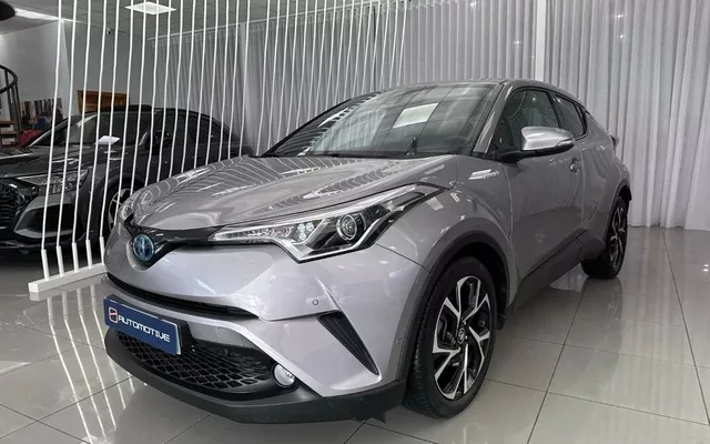 TOYOTA C-HR C-HR 125H Advance
