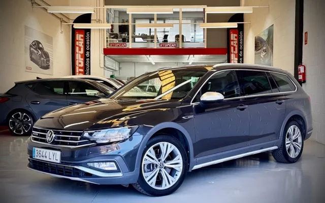 VOLKSWAGEN Passat Alltrack Passat Alltrack 2.0 TFSI 4Motion DSG 206kW