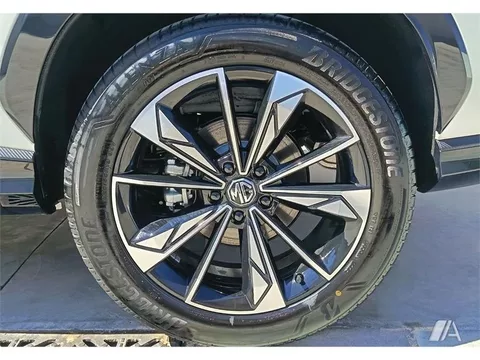 MG HS 1.5T MANUAL LUXURY