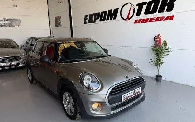 MINI Mini ONE D 5 PUERTAS