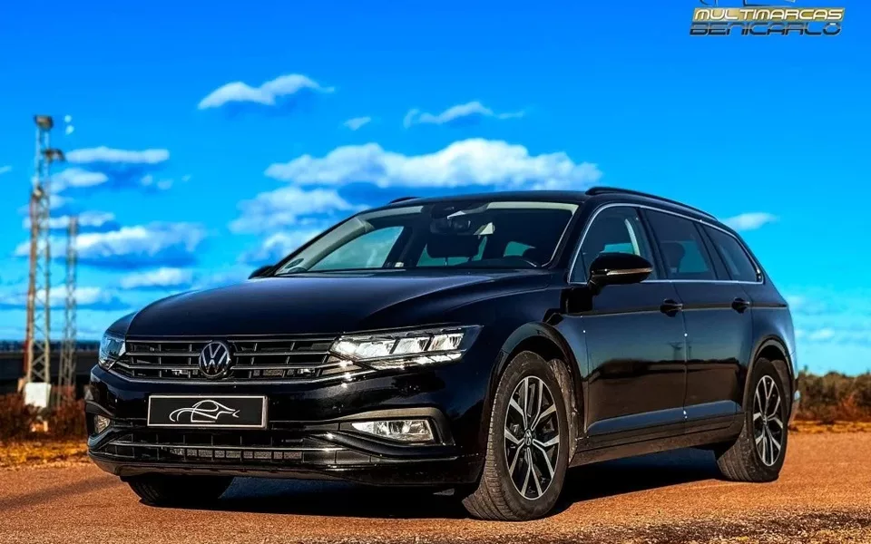 VOLKSWAGEN Passat Passat Variant 2.0TDI EVO Executive 110kW - 18500€ en Benicarlo