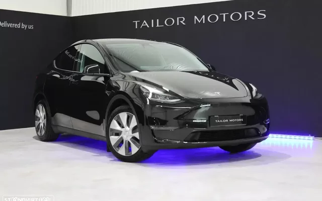 Tesla Model Y Long Range Dual Motor AWD
