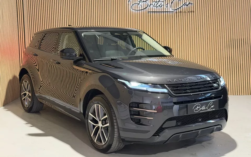 Land Rover Range Rover Evoque P300e R-Dynamic SE