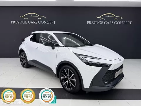 Toyota C-HR 1.8 Hybrid Square Collection