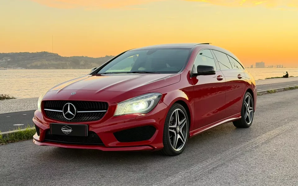 Mercedes-Benz CLA 220 d 4Matic 7G-DCT AMG Line