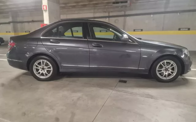 Mercedes-Benz C 220 CDI DPF Elegance