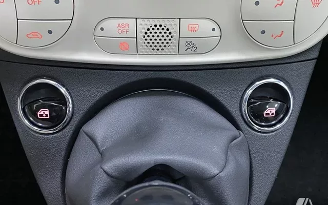 FIAT 500 500 1.0 Hybrid Dolcevita 52kW