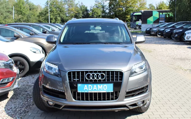 Audi Q7 3.0 TDi. 7osób. Quattro.