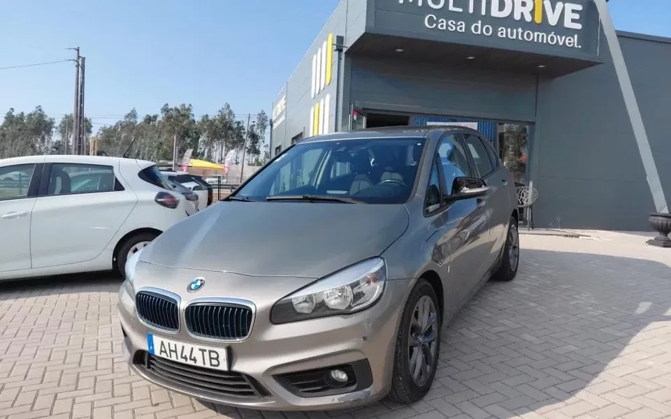 BMW 225xe Active Tourer Line Luxury