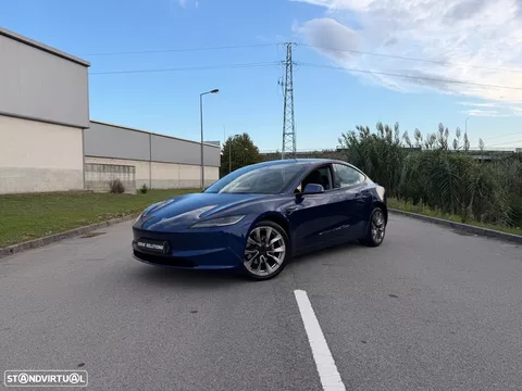 Tesla Model 3 Standard Range Plus RWD