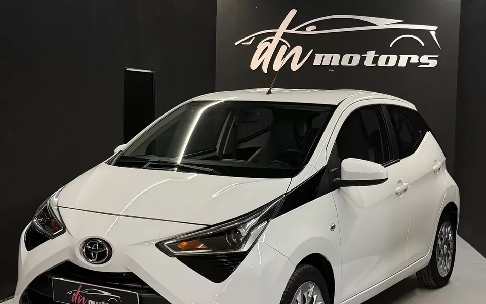 Toyota Aygo x-play