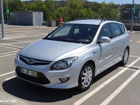 Hyundai i30 CW 1.4 CVVT Blue Comfort