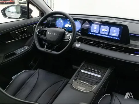 OMODA Omoda 5 MY25 - Premium 1.6 TGDI 108kW (145cv)