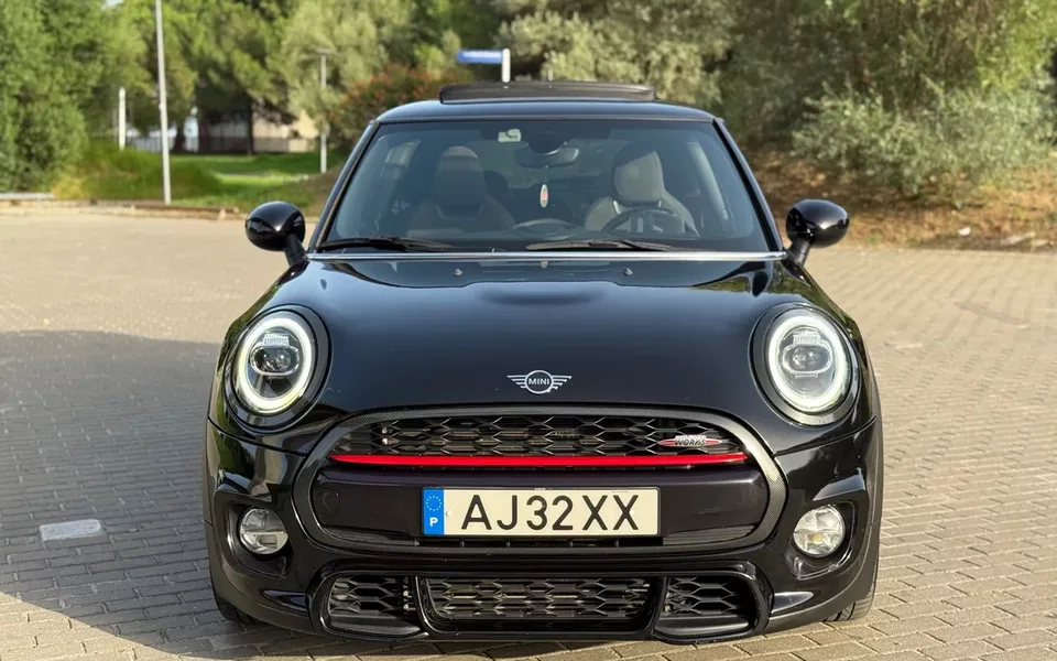 MINI 3 Portas