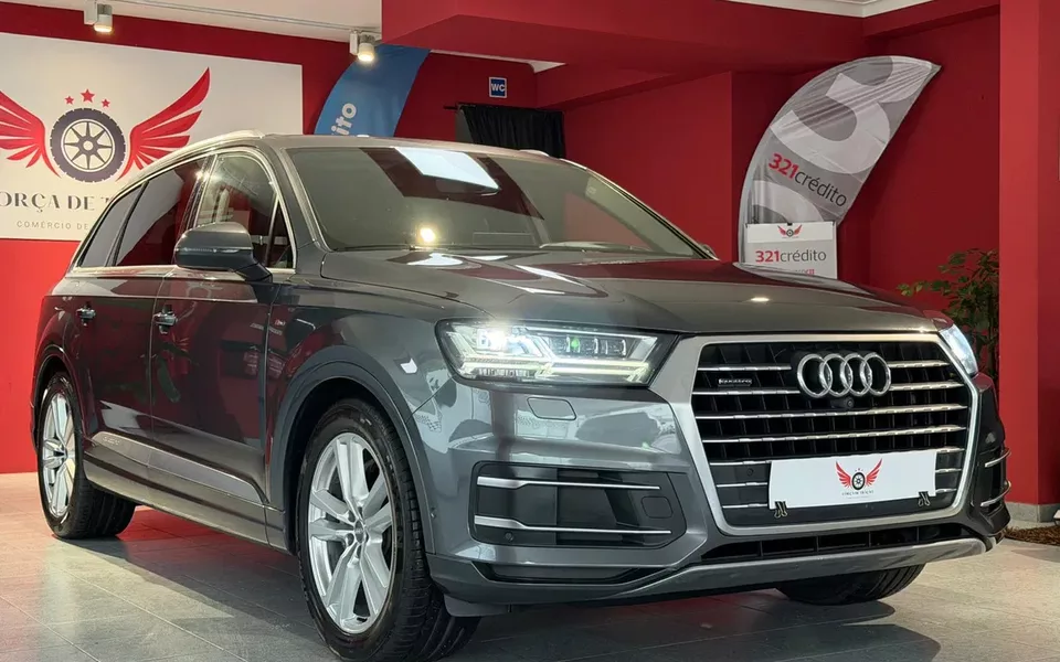 Audi Q7 3.0 TDI quattro S-line Tiptronic 7L