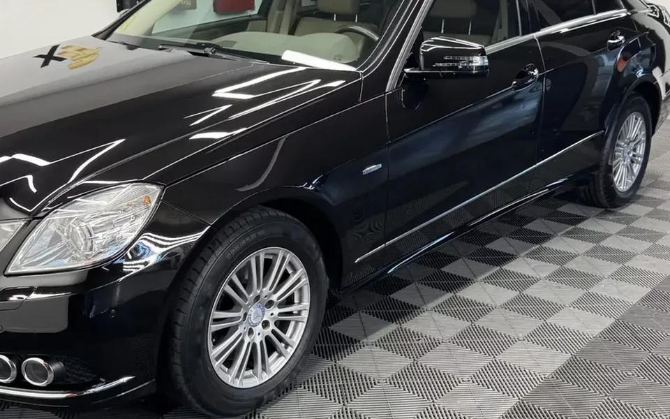 Mercedes-Benz E 350 CGI Elegance BlueEfficiency