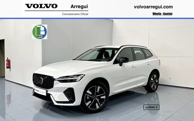 VOLVO XC60 XC60 B5 Plus Dark AWD Aut.