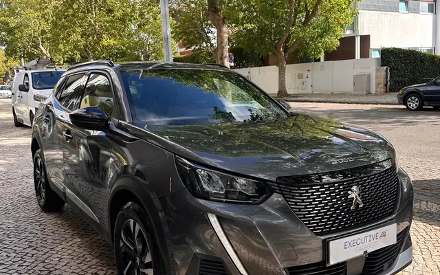 Peugeot 2008 1.2 PureTech Allure Pack