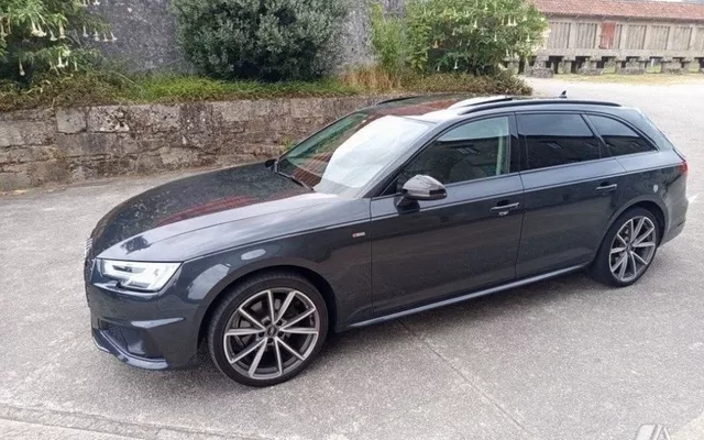 AUDI A4 A4 Avant 35 TFSI Black line 110kW