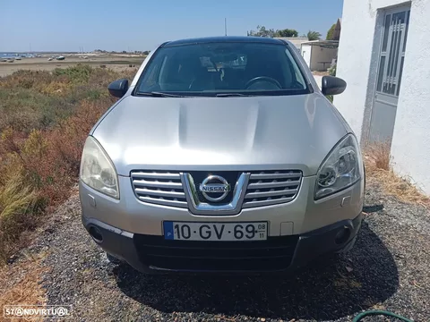 Nissan Qashqai 1.5 dCi Tekna Premium Pele Preta 17