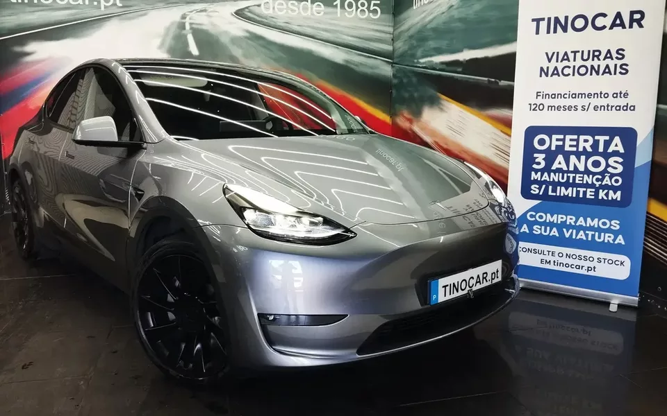 Tesla Model Y Long Range Tração Integral