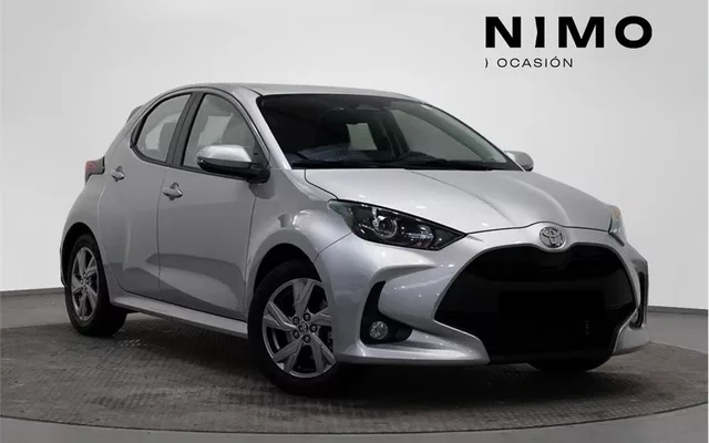 TOYOTA Yaris Yaris 120H 1.5 Active Plus