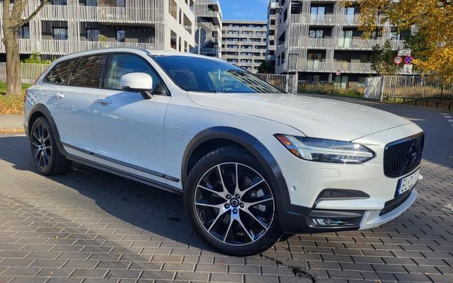 Volvo V90 2020