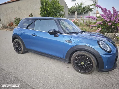 MINI 3 Portas